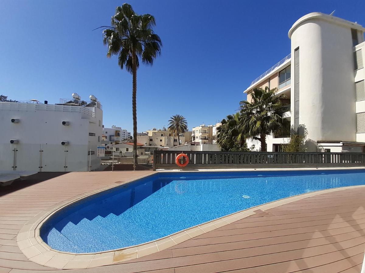 City Flats 2 Bedroom Apartment Larnaca Exterior foto
