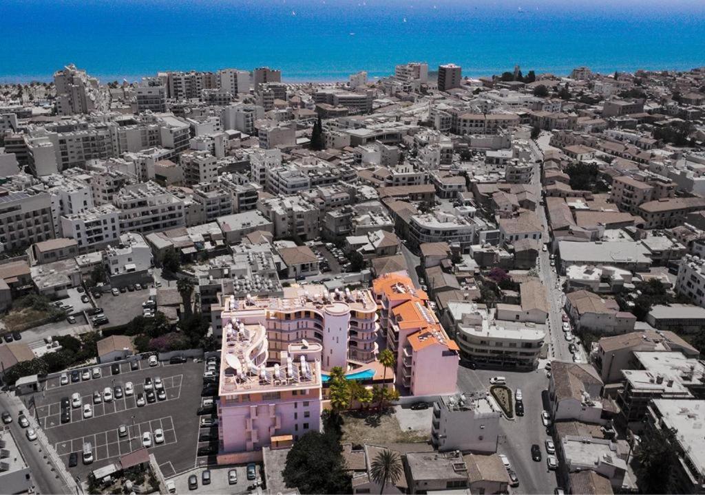 City Flats 2 Bedroom Apartment Larnaca Exterior foto